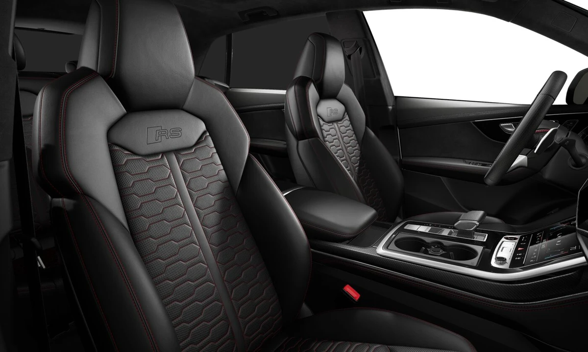 2026 Audi RS Q8 Performance - Image 7 of 8