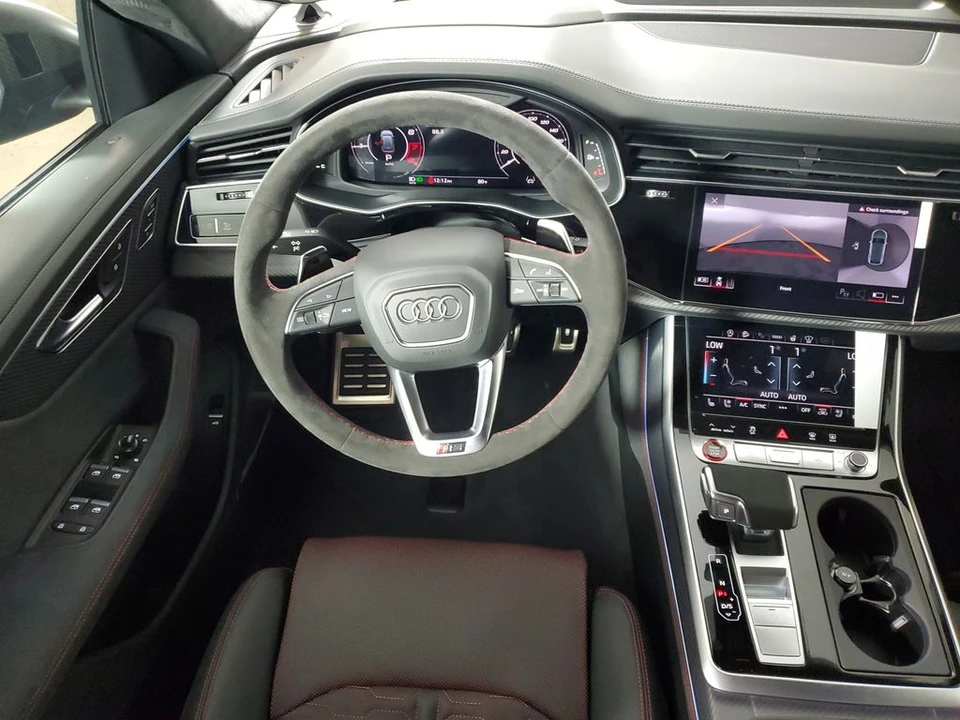 2026 Audi RS Q8 Performance - Image 15 of 31