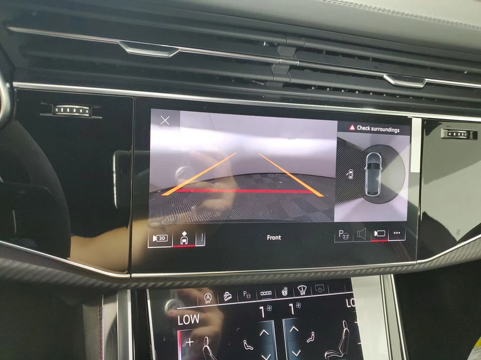 2026 Audi RS Q8 Performance - Image 30 of 31