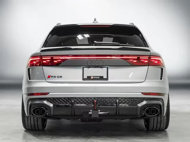 2026 Audi RS Q8 Performance - Image 7 of 20