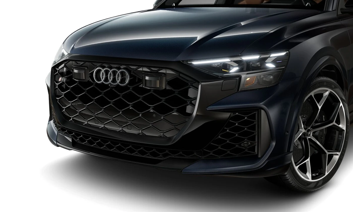 2026 Audi RS Q8 - Image 3 of 9