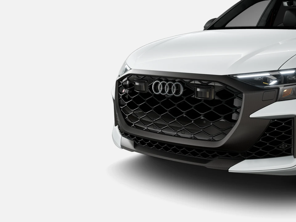 2027 Audi RS Q8 Performance - Image 3 of 25