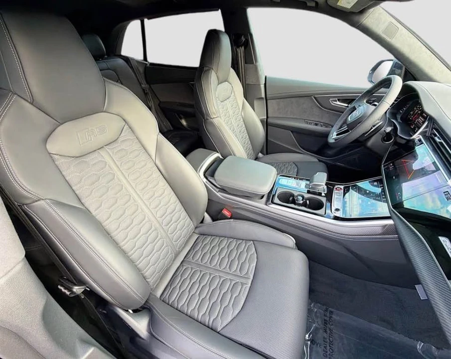 2026 Audi RS Q8 - Image 7 of 7