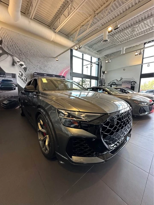 2026 Audi RS Q8 Performance - Image 2 of 12