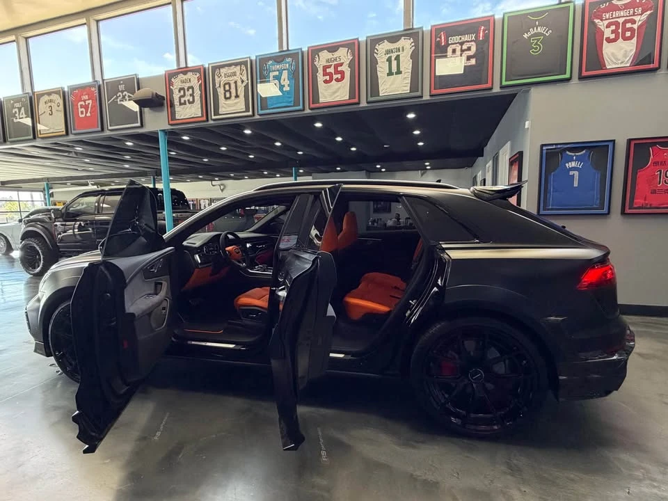 2026 Audi RS Q8 - Image 11 of 20