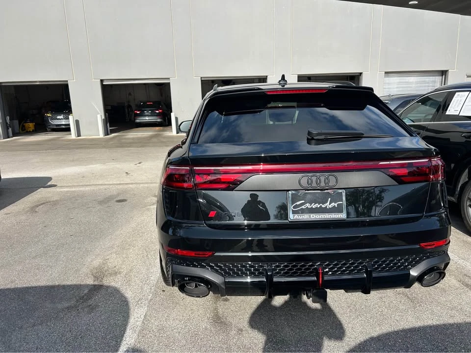 2026 Audi RS Q8 Performance - Image 5 of 8
