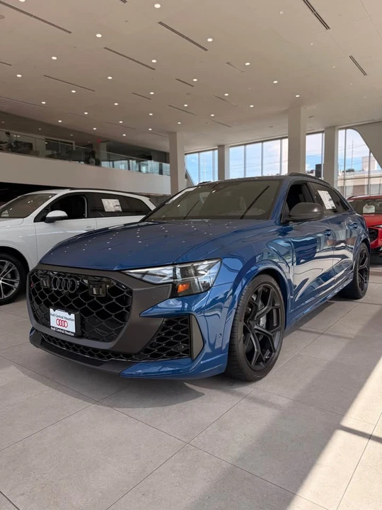 2026 Audi RS Q8 Performance - Image 14 of 14