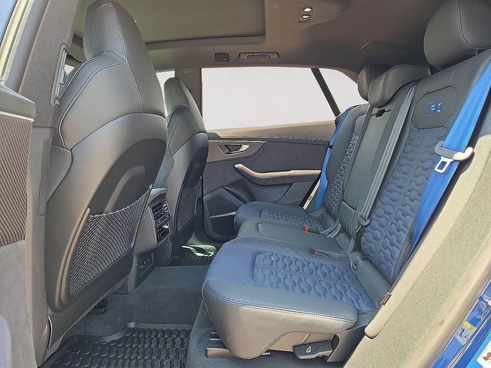 2026 Audi RS Q8 Performance - Image 11 of 20