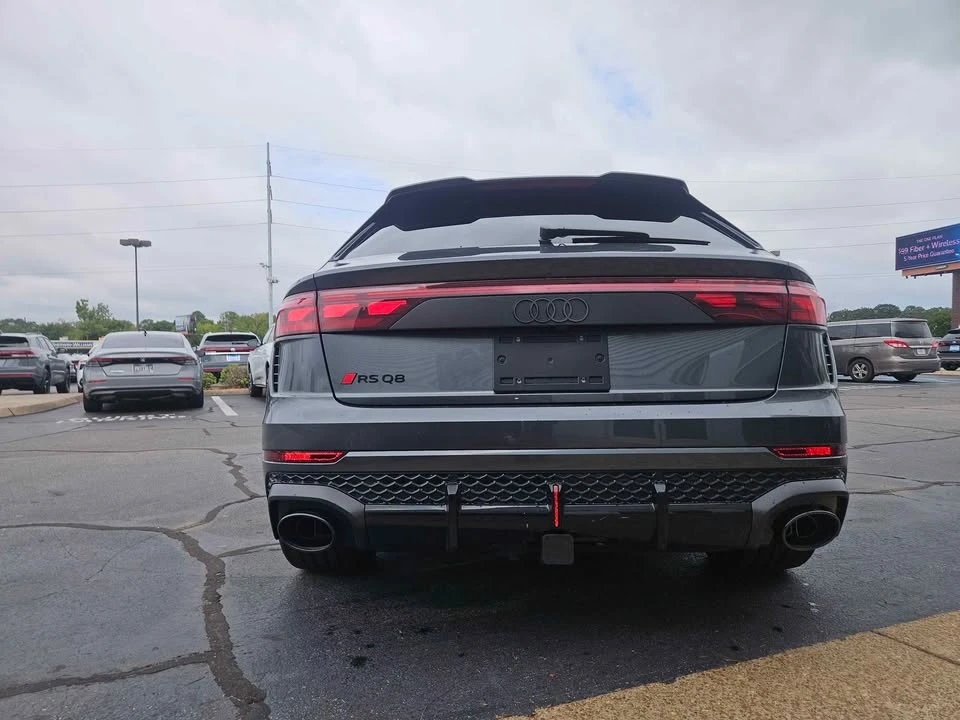 2026 Audi RS Q8 Performance - Image 6 of 20