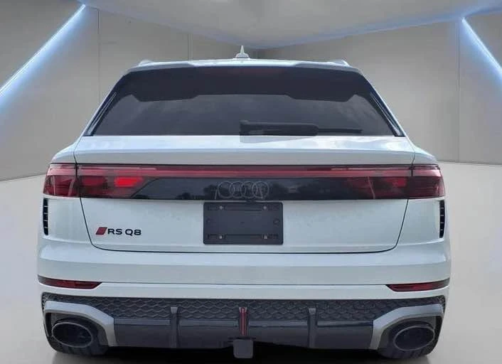 2026 Audi RS Q8 Performance - Image 6 of 12