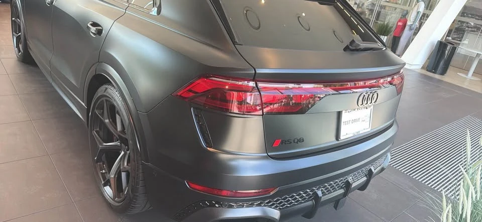 2026 Audi RS Q8 Performance - Image 4 of 5