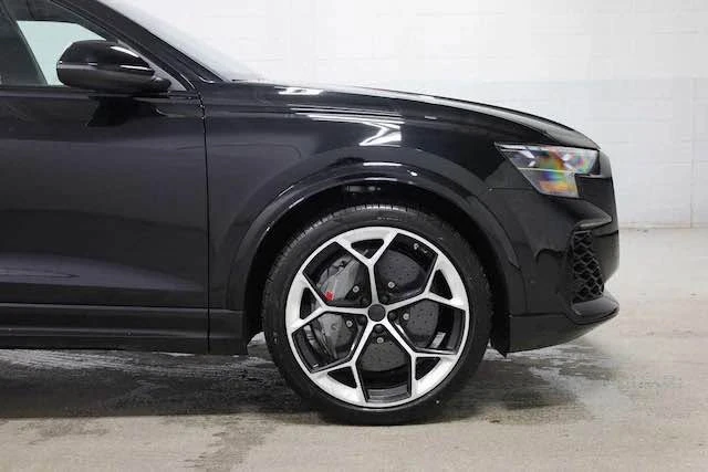 2026 Audi RS Q8 Performance - Image 6 of 12