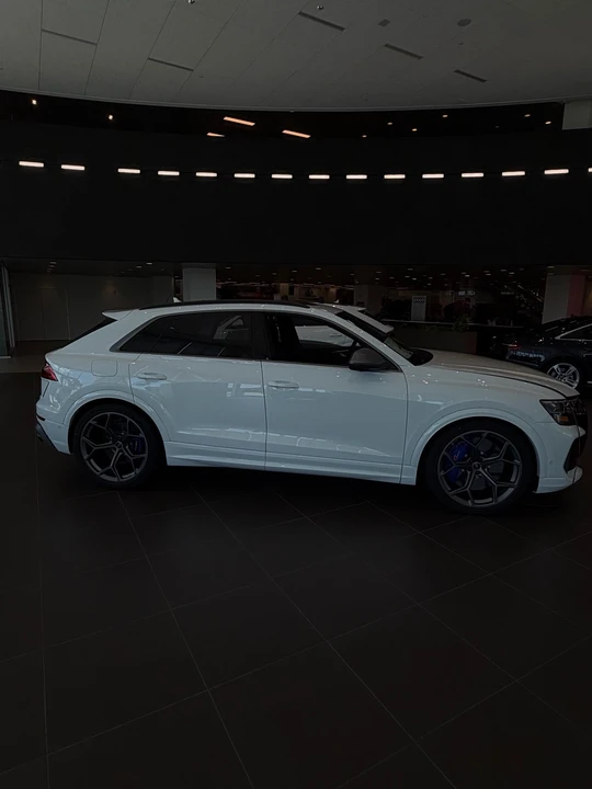 2026 Audi RS Q8 - Image 4 of 13