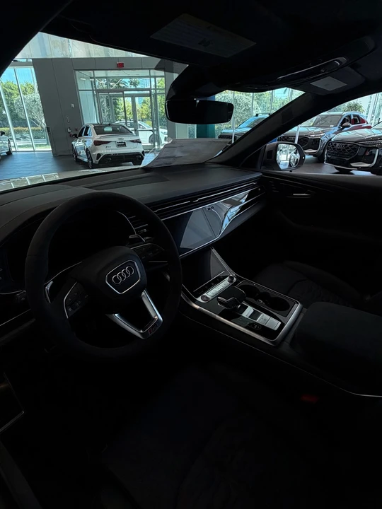 2026 Audi RS Q8 - Image 8 of 13