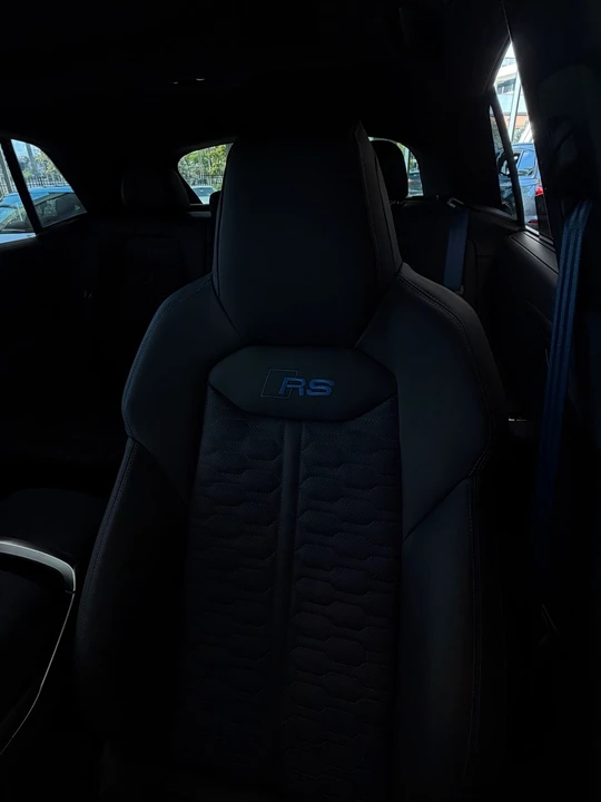 2026 Audi RS Q8 - Image 9 of 13