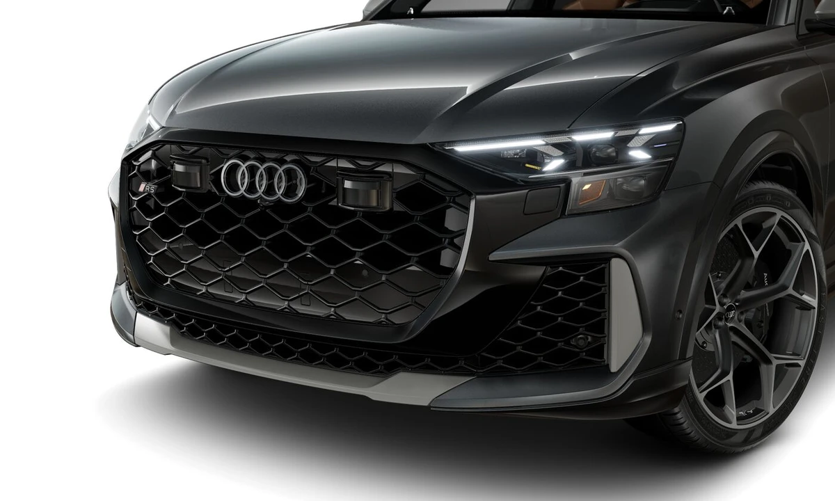 2026 Audi RS Q8 - Image 3 of 9