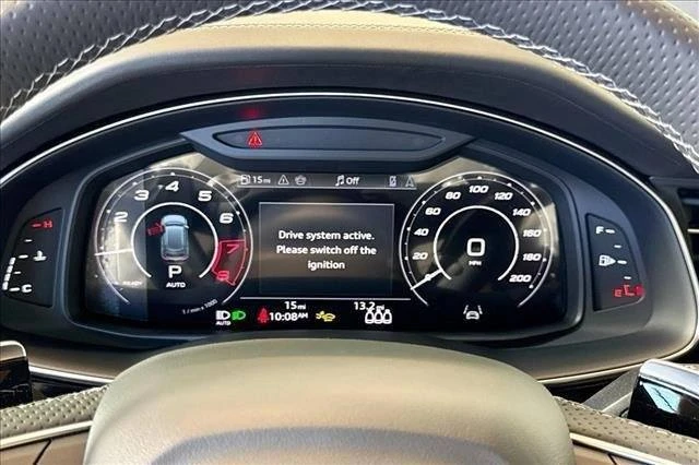2026 Audi RS Q8 Performance - Image 12 of 20