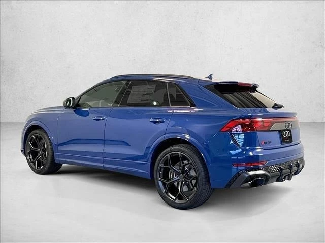 2026 Audi RS Q8 Performance - Image 7 of 20