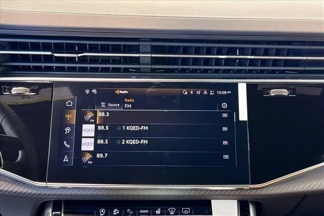 2026 Audi RS Q8 Performance - Image 15 of 20