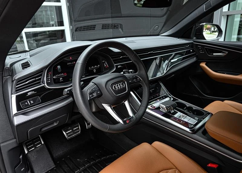 2026 Audi RS Q8 Performance - Image 11 of 16