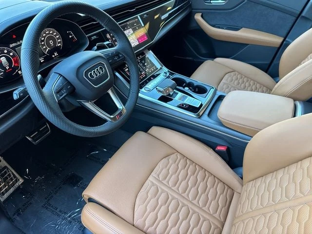 2026 Audi RS Q8 Performance - Image 10 of 31