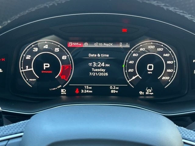 2026 Audi RS Q8 Performance - Image 19 of 31