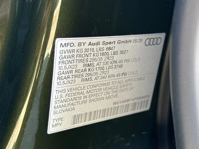 2026 Audi RS Q8 Performance - Image 24 of 31