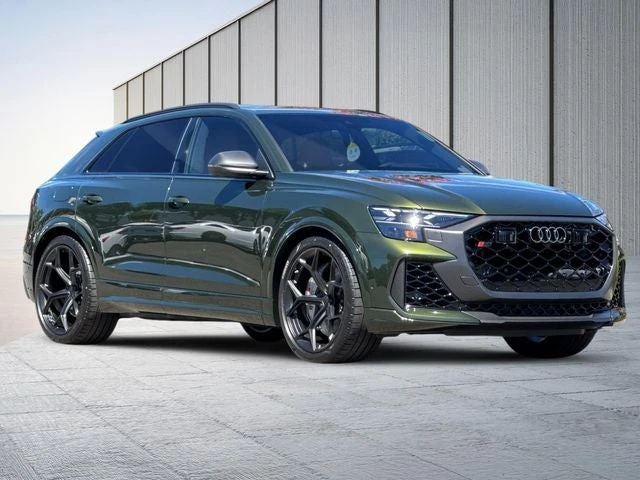 2026 Audi RS Q8 Performance - Image 2 of 31