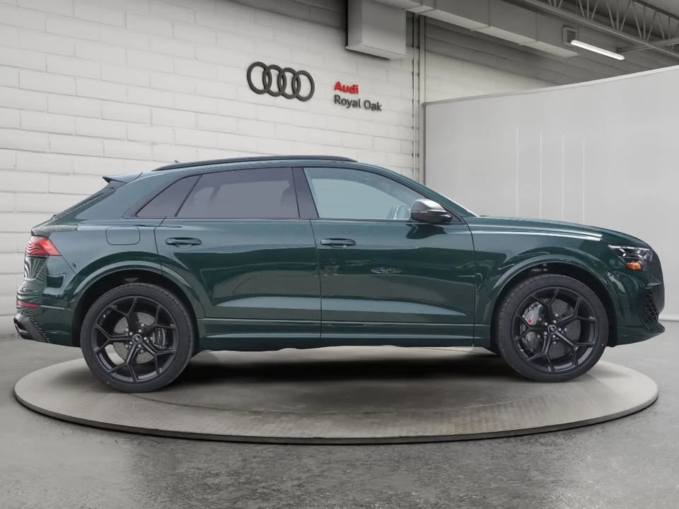 2026 Audi RS Q8 Performance - Image 4 of 20