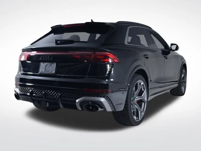 2026 Audi RS Q8 Performance - Image 5 of 20