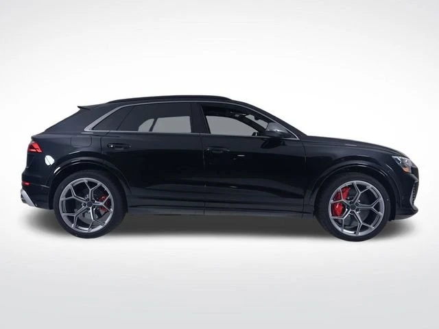 2026 Audi RS Q8 Performance - Image 6 of 20