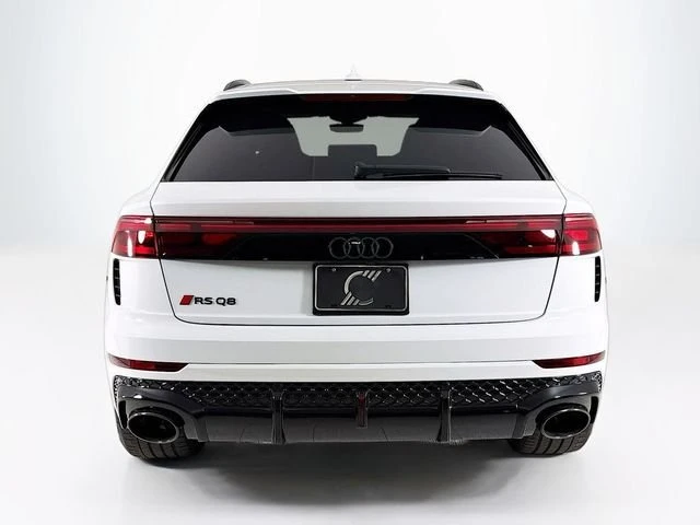 2026 Audi RS Q8 Performance - Image 4 of 20