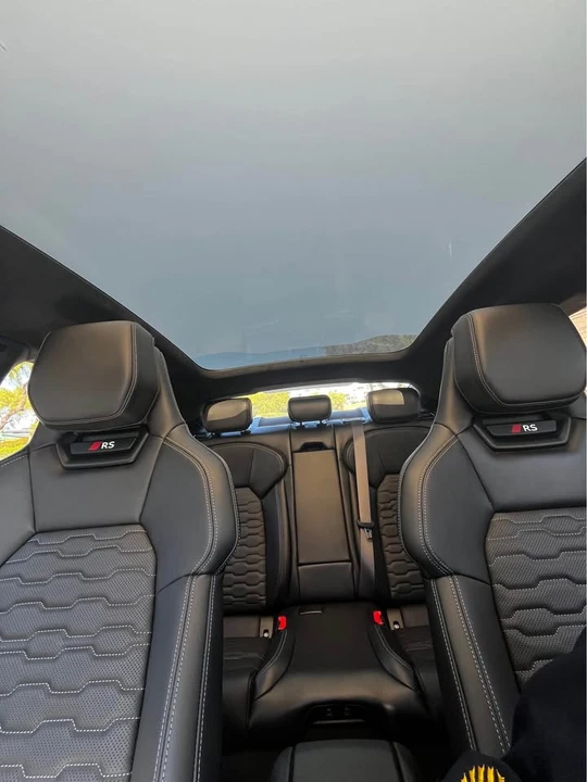 2026 Audi RS e-tron GT - Image 11 of 13