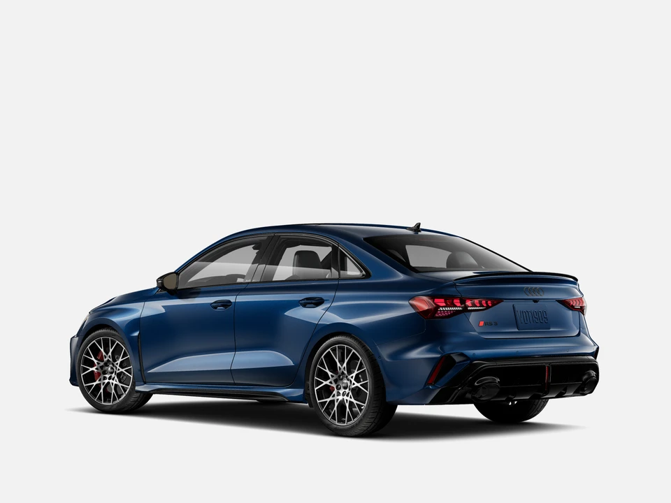 2027 Audi RS Q8 Performance - Image 7 of 25