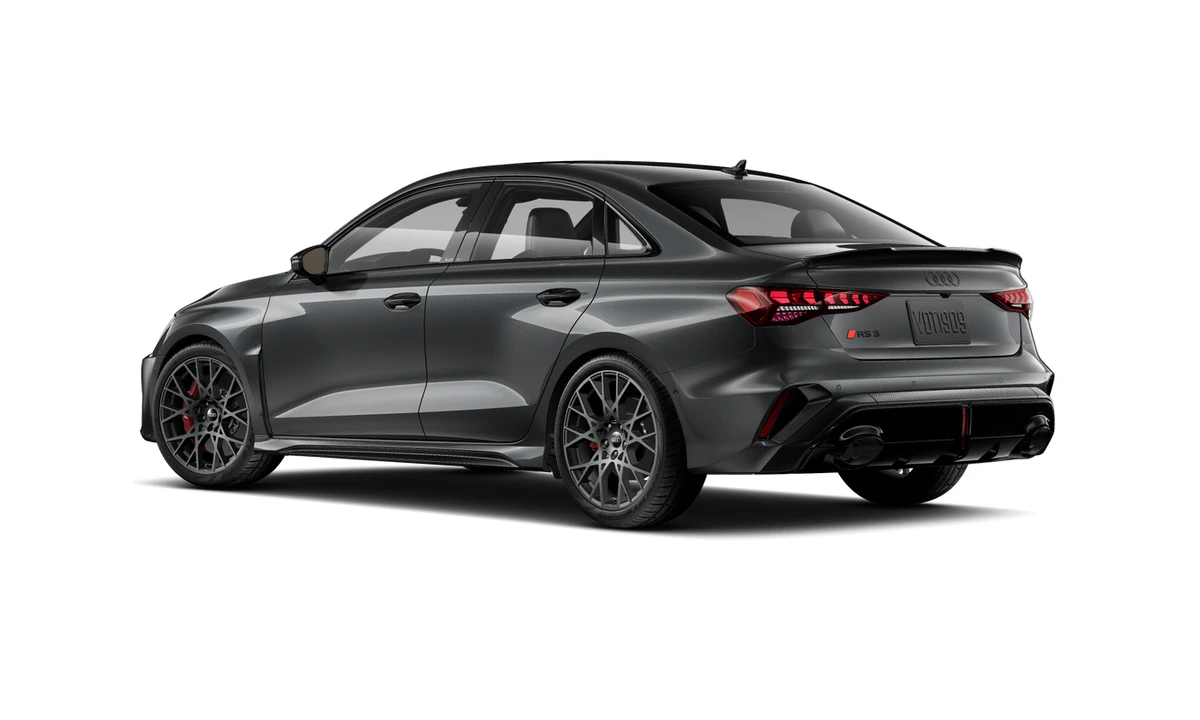 2026 Audi RS Q8 Performance - Image 20 of 25
