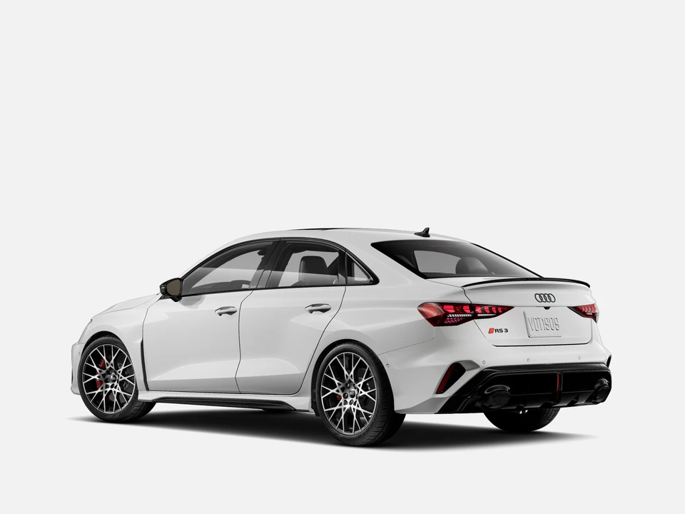 2026 Audi RS Q8 Performance - Image 7 of 25