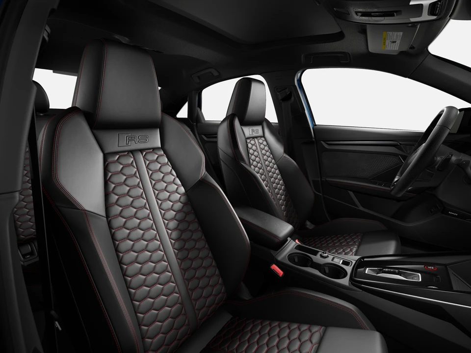 2027 Audi RS Q8 Performance - Image 2 of 25