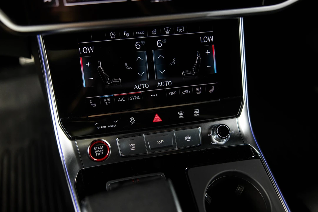 2026 Audi C8 RS6 - Image 19 of 31