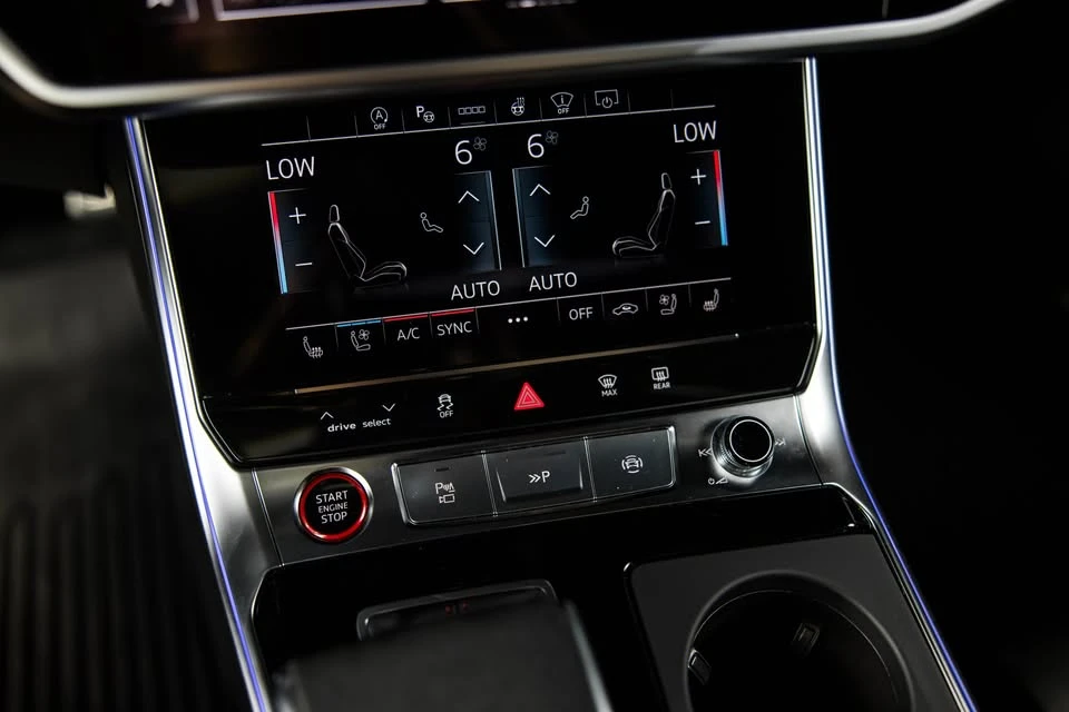 2026 Audi C8 RS6 - Image 15 of 18