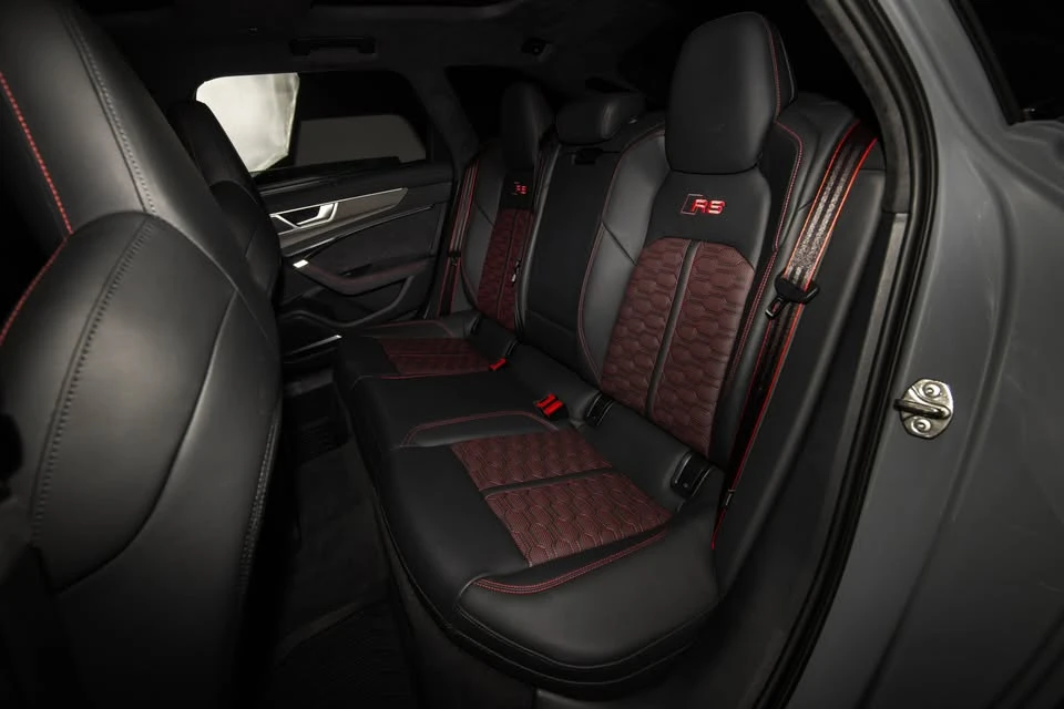 2026 Audi C8 RS6 - Image 7 of 18