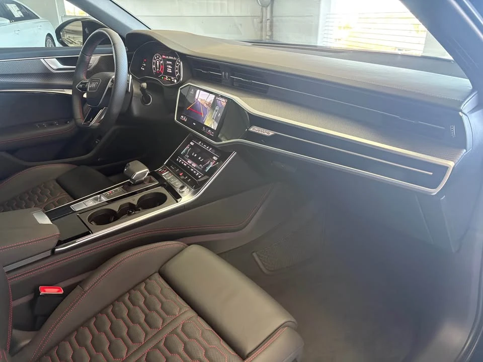 2026 Audi C8 RS6 - Image 12 of 15