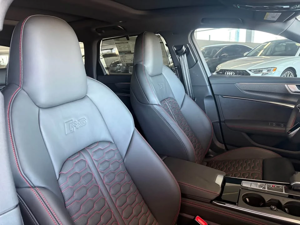 2026 Audi C8 RS6 - Image 14 of 15