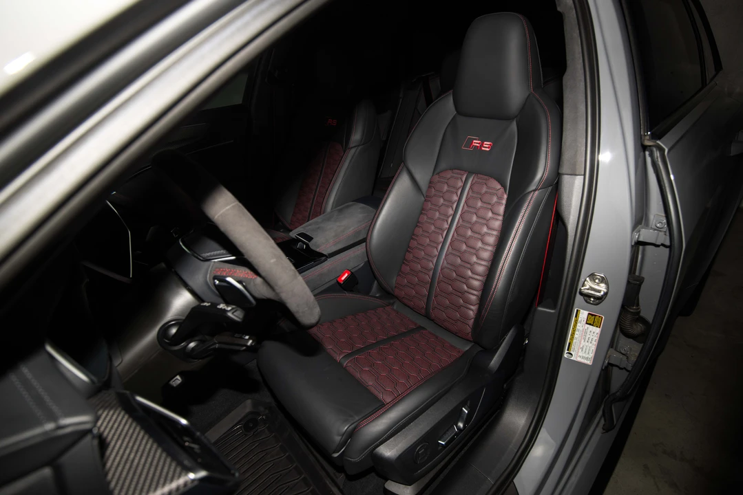 2026 Audi C8 RS6 - Image 15 of 31