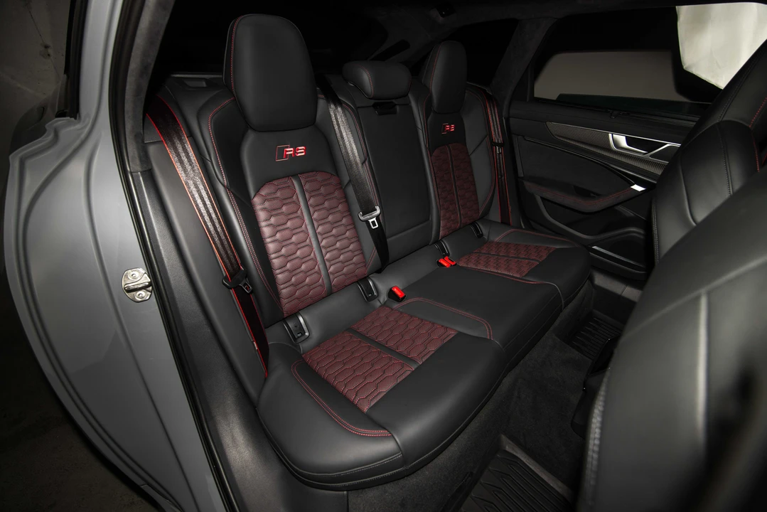 2026 Audi C8 RS6 - Image 19 of 31
