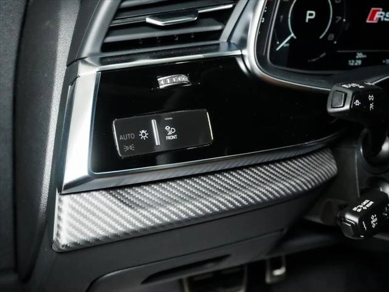 2026 Audi RS Q8 Performance - Image 7 of 20