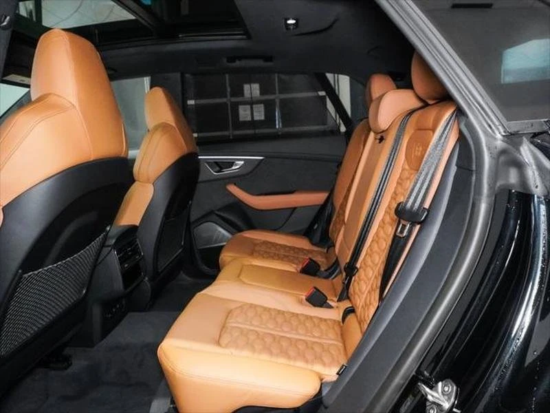 2026 Audi RS Q8 Performance - Image 18 of 20