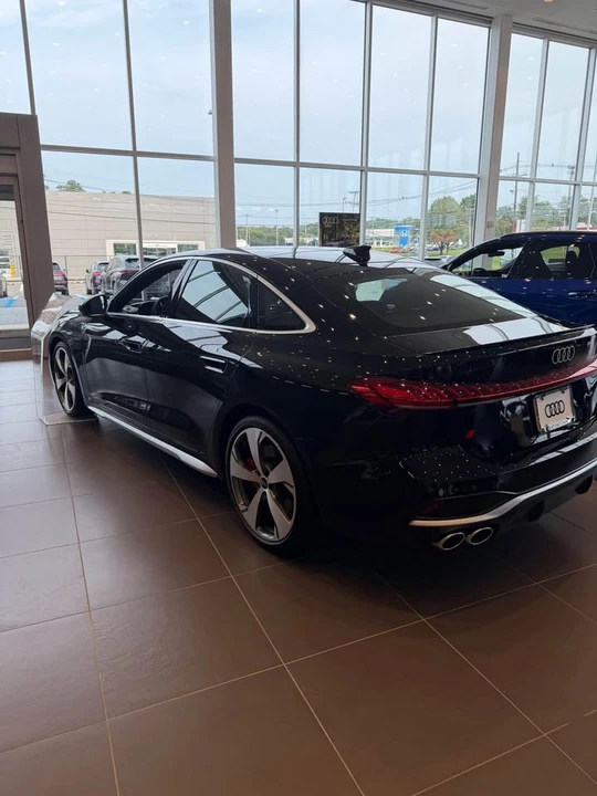 2026 Audi B10 S5 - Image 4 of 4