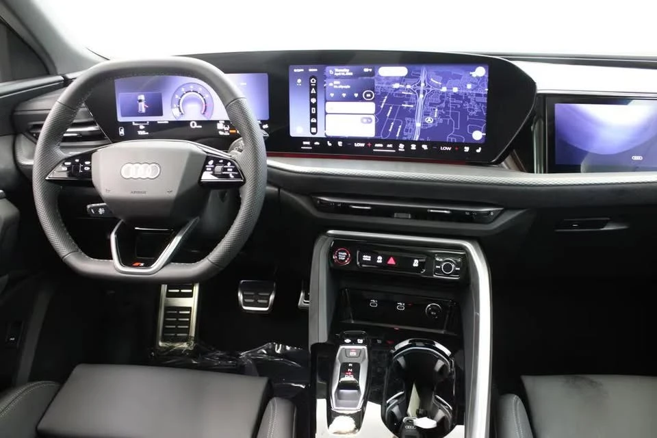 2026 Audi FY SQ5 - Image 13 of 20