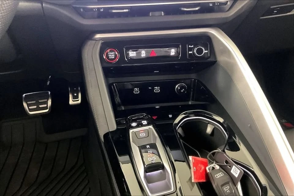 2026 Audi FY SQ5 - Image 8 of 19