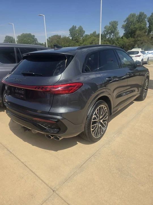 2026 Audi FY SQ5 - Image 4 of 13